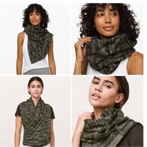 NWOT Lululemon Athletica Green Camo Green Multi Vinyasa Scarf
Four-Way Stretch